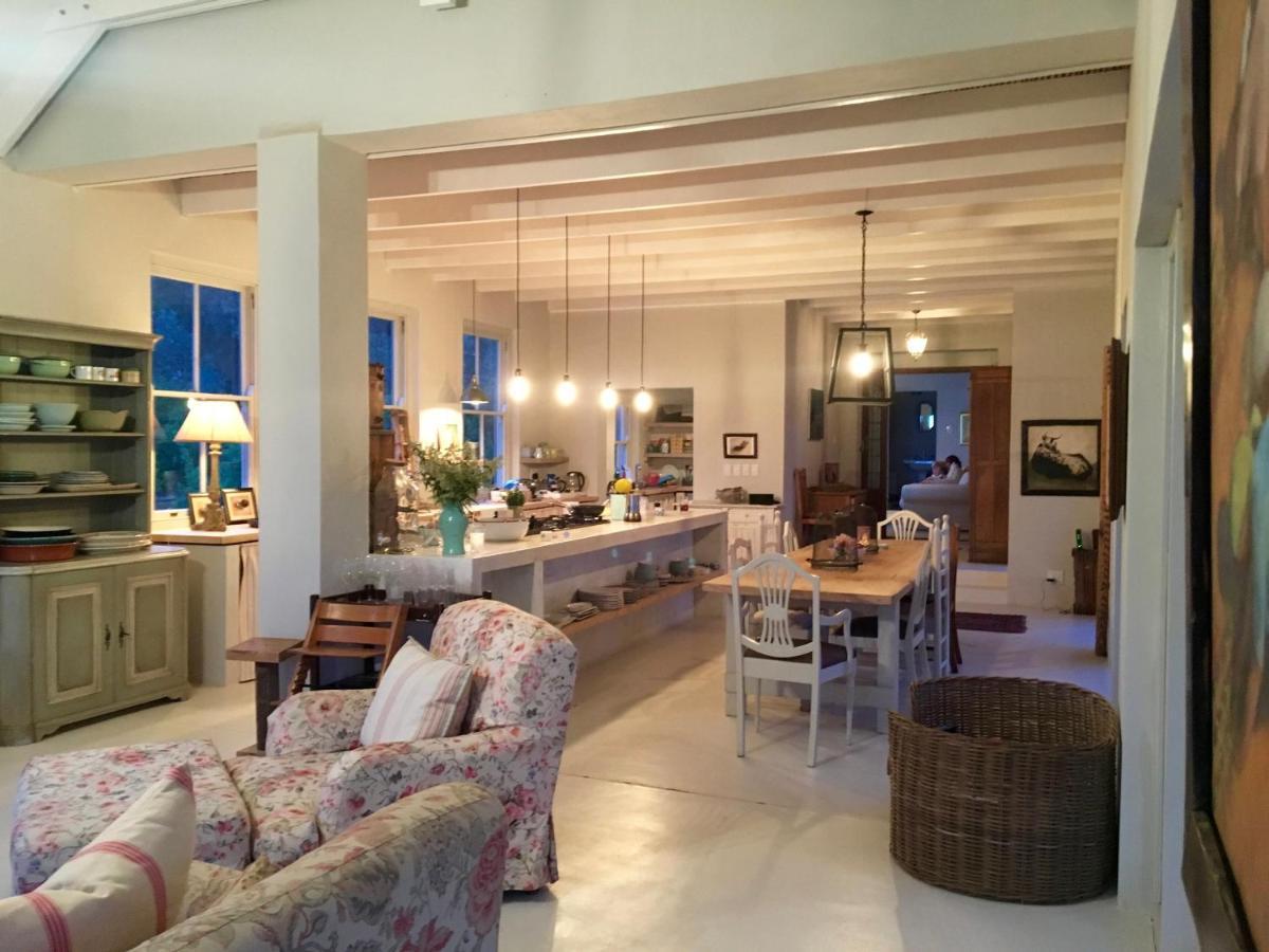 The Olive House, Prince Albert Bagian luar foto